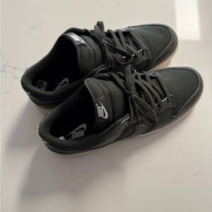 Nike Dunk Low Retro PRM